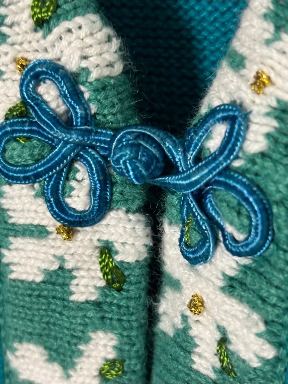 STORYBOOK Knit Teal Embroidered Crane V-Neck Cardigan with Floral Trim Size M